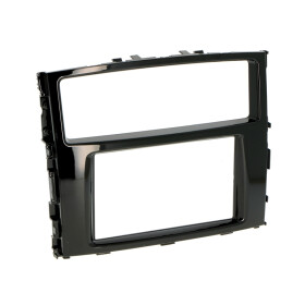 Radioblende MITSUBISHI Pajero ab 2015  2DIN piano black  Installer Kit